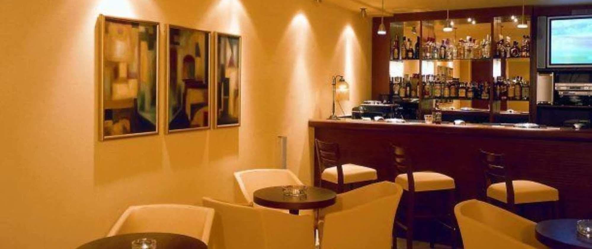 לוטראקי Hotel Marion מראה חיצוני תמונה