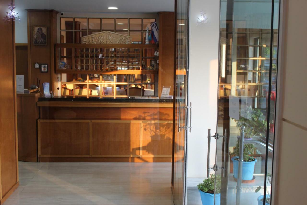 לוטראקי Hotel Marion מראה חיצוני תמונה